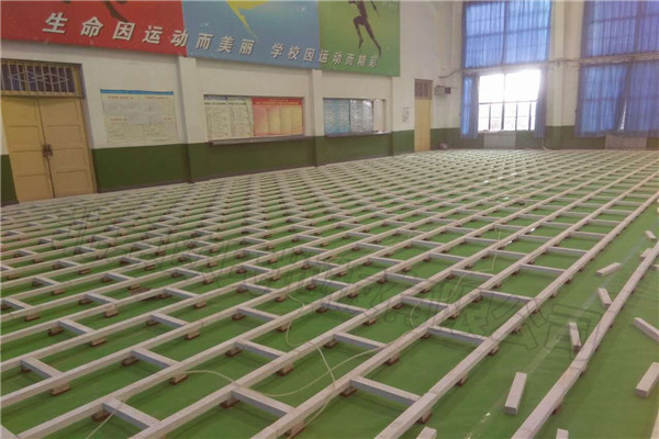 运动馆地板施工.jpg