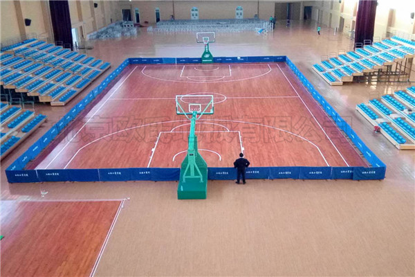 运动馆地板.jpg