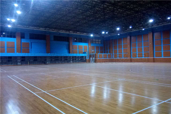 运动馆地板施工.jpg