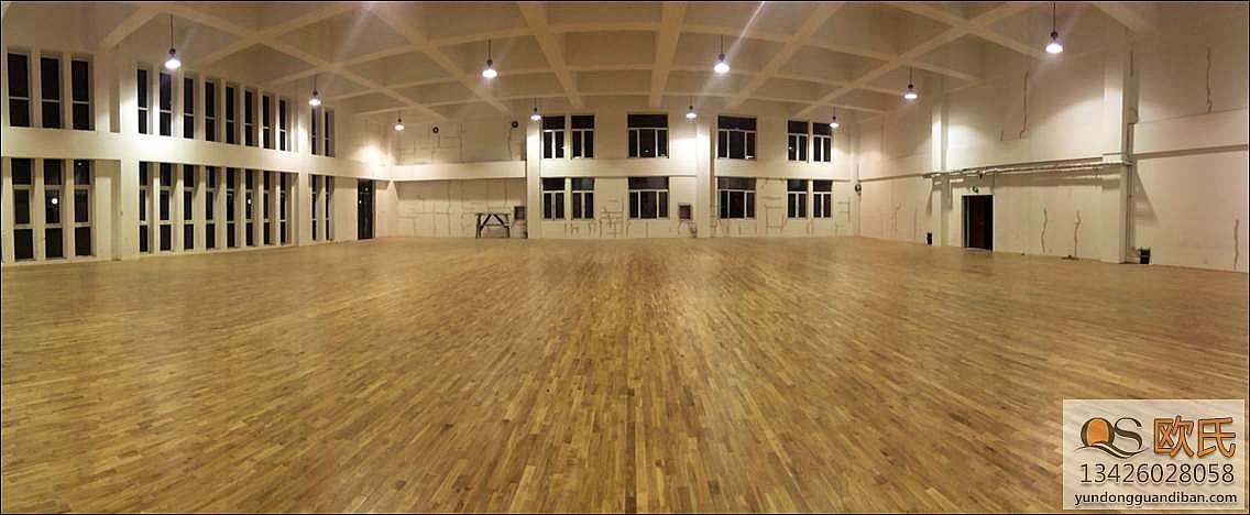 太行小学篮球馆运动木地板铺设工程